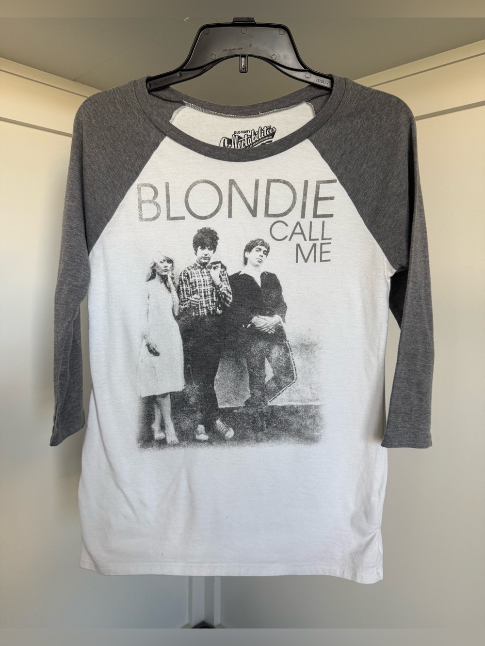 Old Navy Blondie 'Call Me' Raglan Tee - White & Gray Size Small
